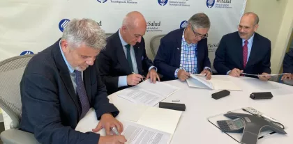 Signatura d’un conveni estratègic de col·laboració entre Tec de Monterrey, UManresa UVic-UCC i Unió Consorci Formació