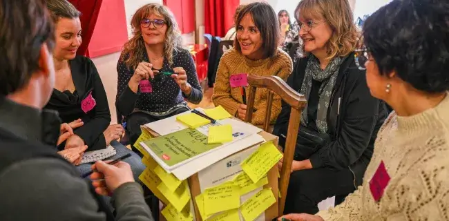 Treball en grup a les Jornades de Cultura Col·laborativa entre professionals de la salut a Catalunya Central