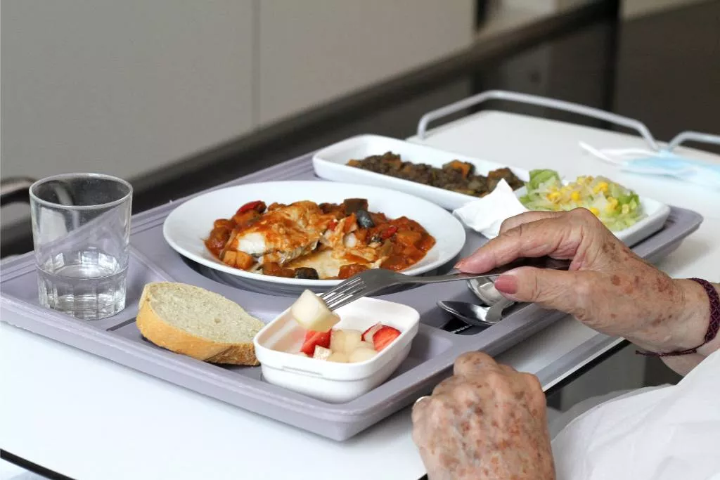 Manipulació d’aliments i seguretat alimentària en l’àmbit sanitari