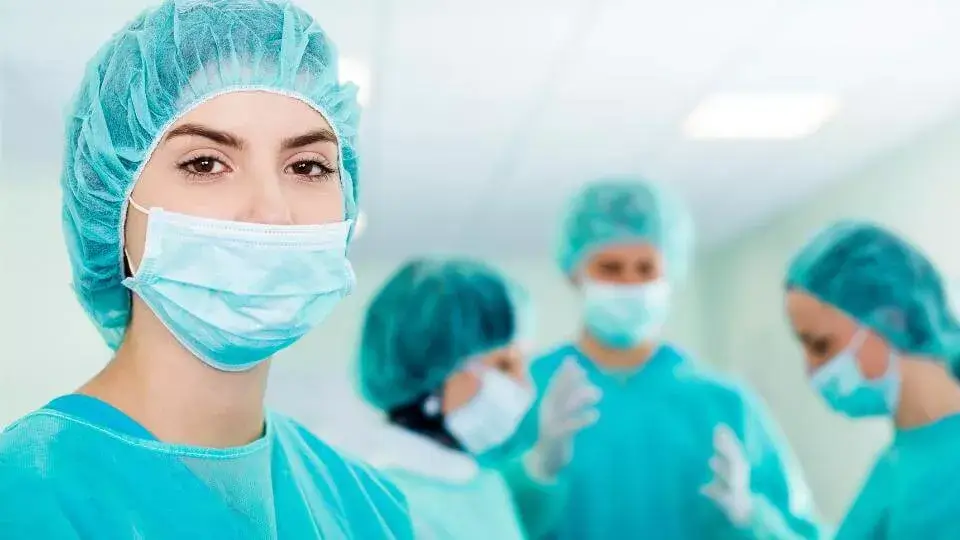 cures_auxiliars_específiques_proces_quirurgic