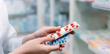 infermera_farmacologia_basica_imatge_llistatjpg